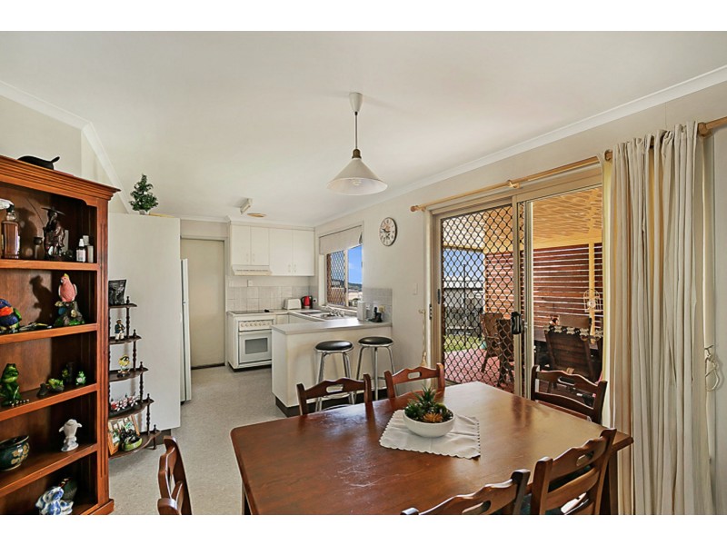 11 Kurrajong Street, Newtown QLD 4350