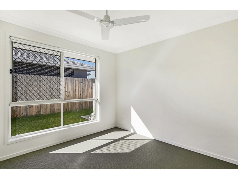 14 Templeton Court, Westbrook QLD 4350