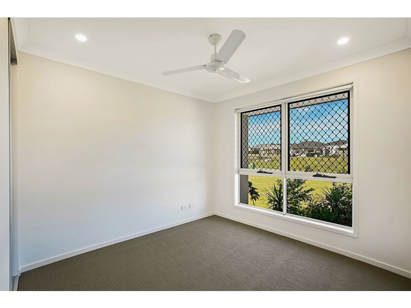 14 Templeton Court, Westbrook QLD 4350