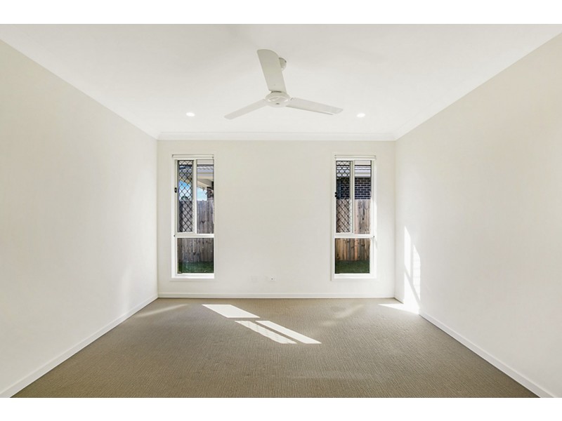 14 Templeton Court, Westbrook QLD 4350