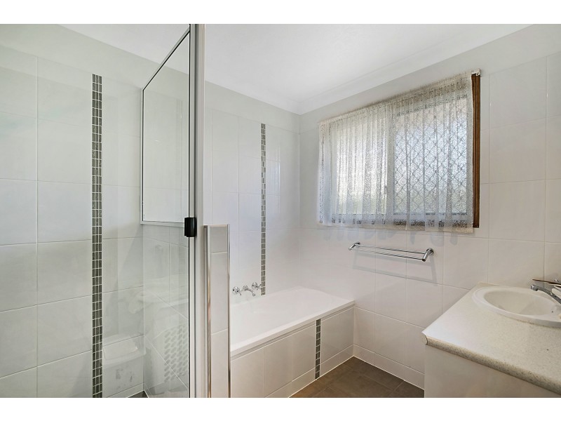 7 Pixie Drive, Kearneys Spring QLD 4350