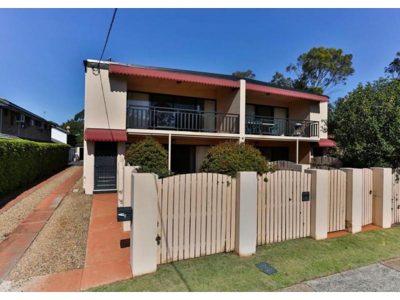 2/4 Scott Street, East Toowoomba QLD 4350