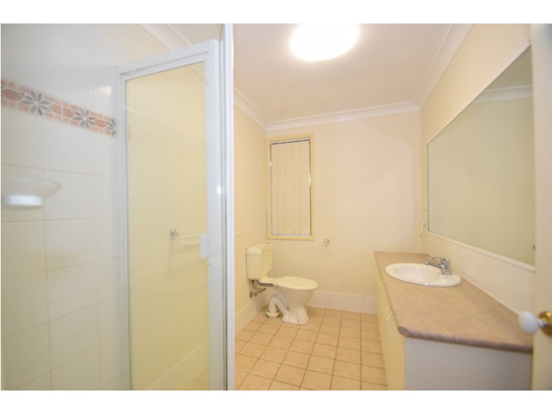 2/4 Scott Street, East Toowoomba QLD 4350