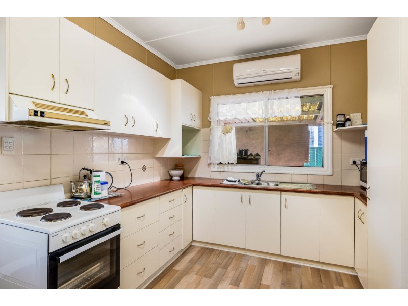 19 Dunne Street, Harristown QLD 4350