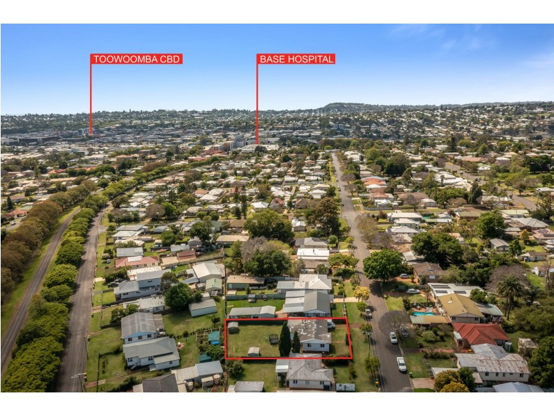 19 Dunne Street, Harristown QLD 4350