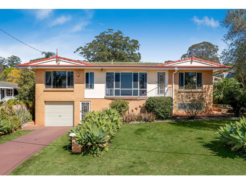 55 Martini Street, Mount Lofty QLD 4350