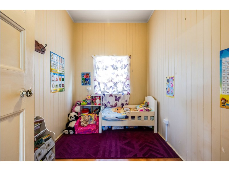 6 Peardon Street, South Toowoomba QLD 4350