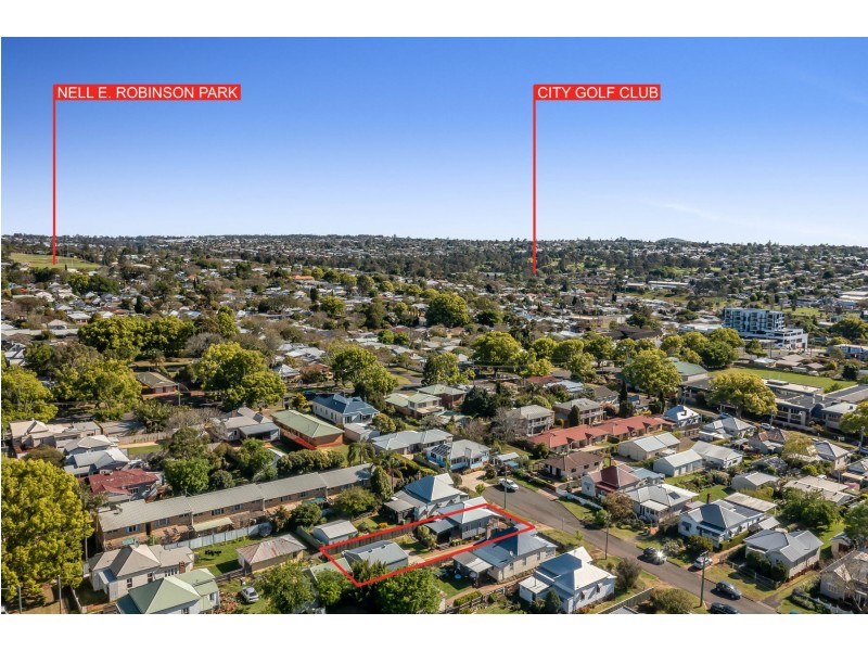 6 Peardon Street, South Toowoomba QLD 4350