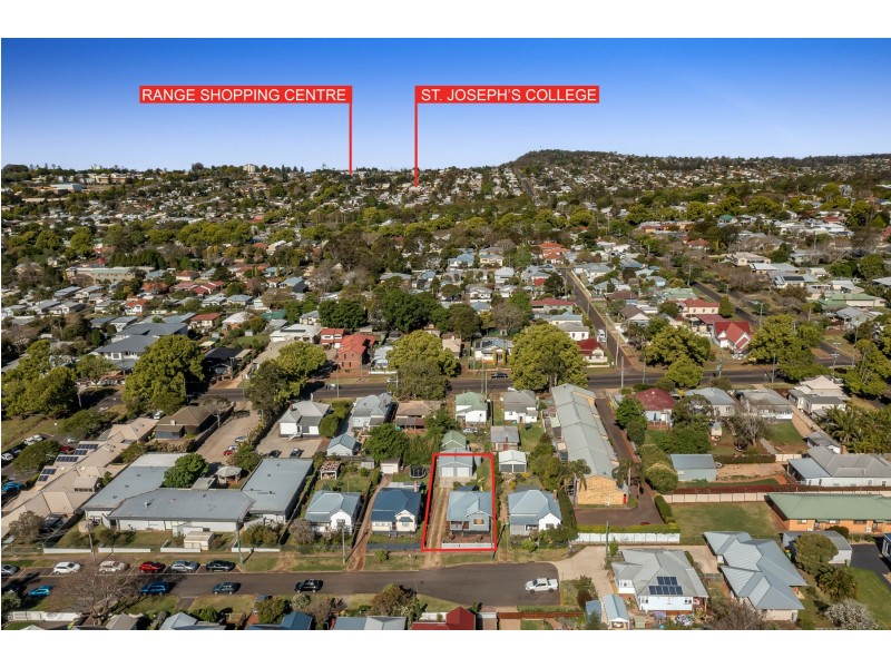 6 Peardon Street, South Toowoomba QLD 4350