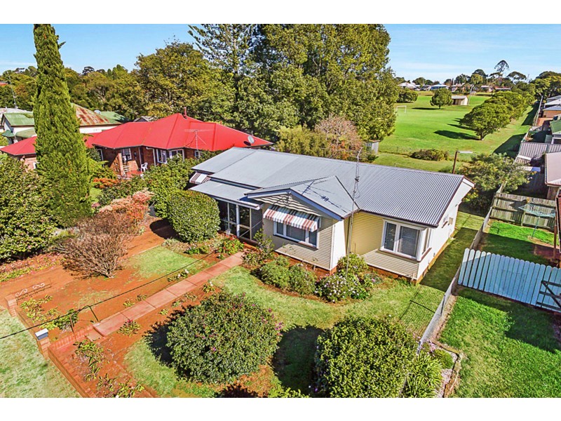 45 Ramsay Street, South Toowoomba QLD 4350