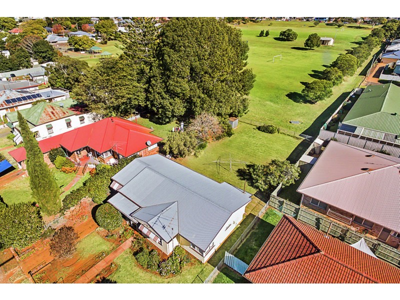45 Ramsay Street, South Toowoomba QLD 4350