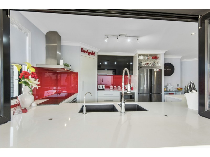 3 Rama Court, Kearneys Spring QLD 4350