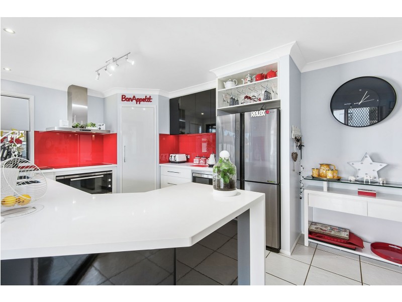 3 Rama Court, Kearneys Spring QLD 4350