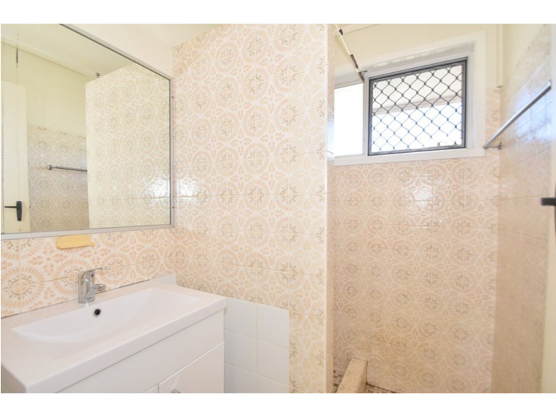 1/24 Ladner Street, Drayton QLD 4350