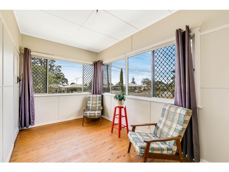 14 Weetwood Street, Newtown QLD 4350