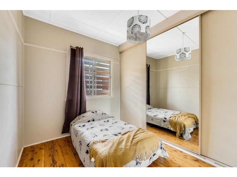 14 Weetwood Street, Newtown QLD 4350