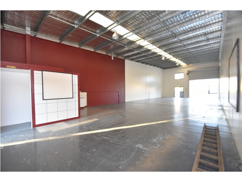 4/14 Civil Court, Harlaxton QLD 4350