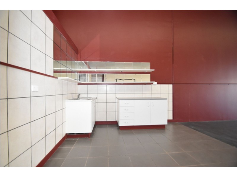 4/14 Civil Court, Harlaxton QLD 4350