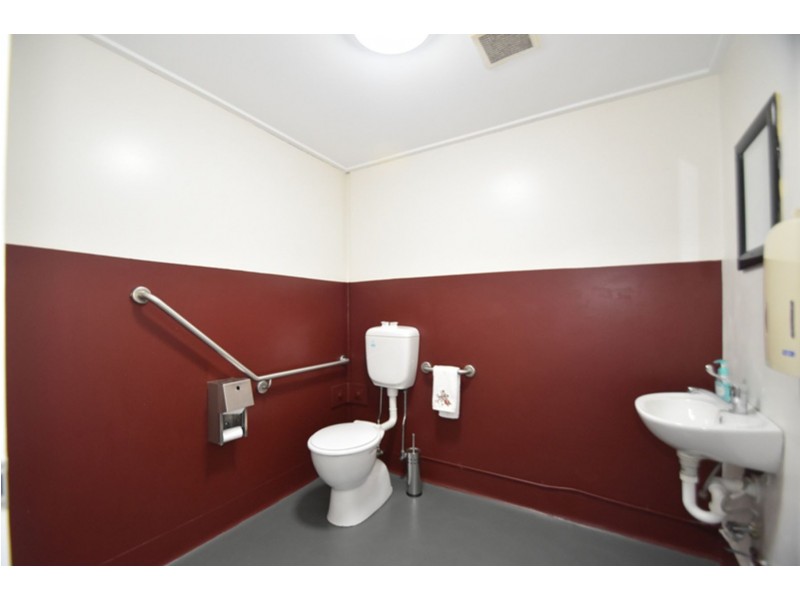 4/14 Civil Court, Harlaxton QLD 4350