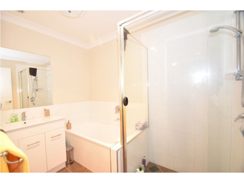 1/1 Camira Close, Harristown QLD 4350