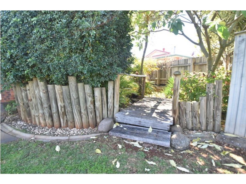 16 Stoneyhurst Court, Glenvale QLD 4350