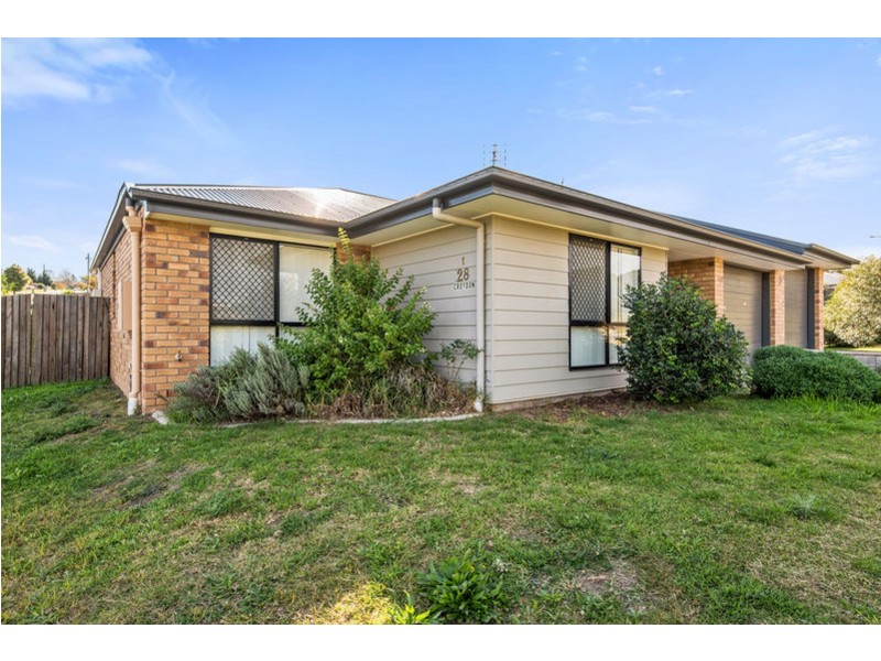 1/28 Croydon Street, Harristown QLD 4350