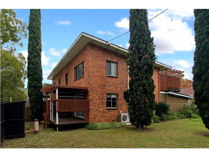 2/99 Campbell Street, East Toowoomba QLD 4350