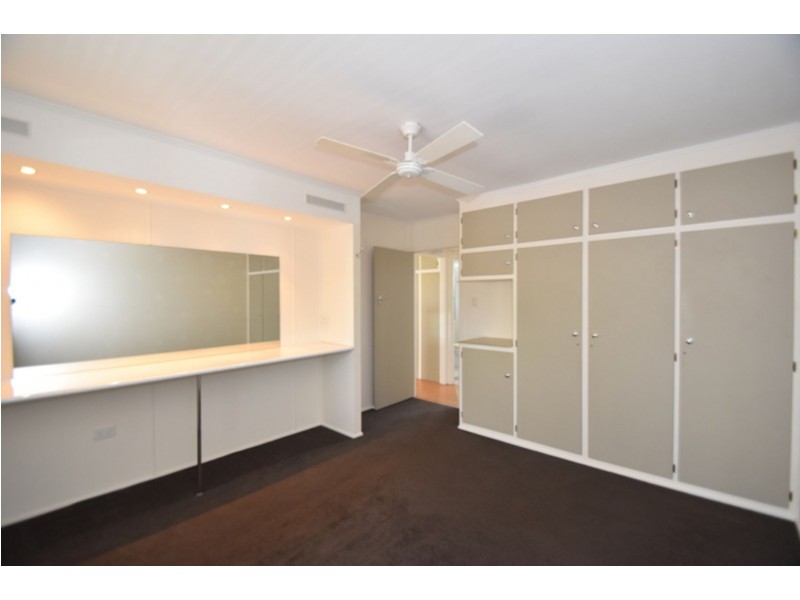 2/99 Campbell Street, East Toowoomba QLD 4350
