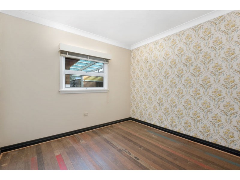 1 Doncaster Street, Newtown QLD 4350