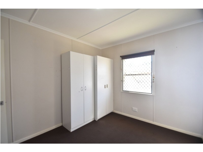 31 Weetwood Street, Newtown QLD 4350