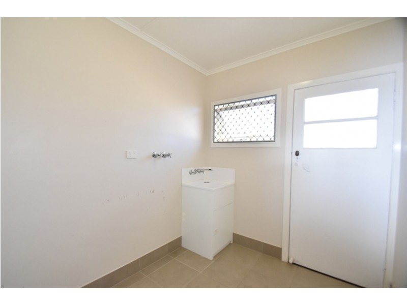 31 Weetwood Street, Newtown QLD 4350