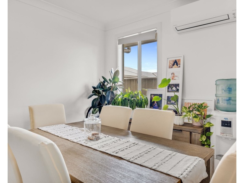 28 Minnett Street, Glenvale QLD 4350