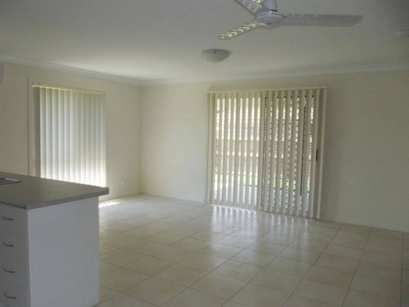 11 McMorrow Street, Kearneys Spring QLD 4350