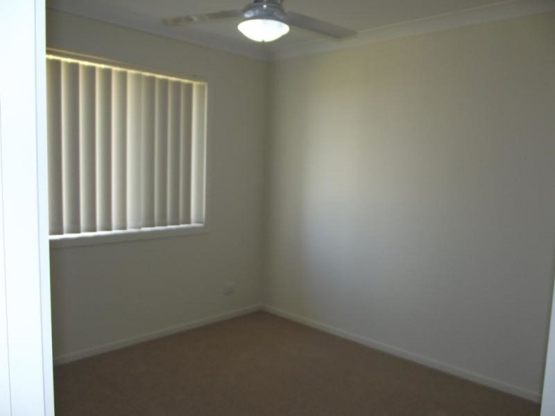 11 McMorrow Street, Kearneys Spring QLD 4350