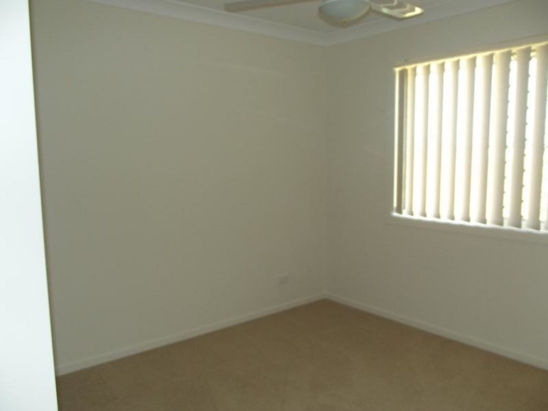 11 McMorrow Street, Kearneys Spring QLD 4350