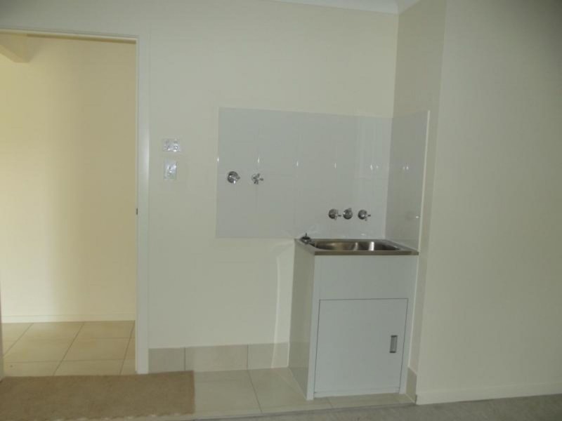 11 McMorrow Street, Kearneys Spring QLD 4350