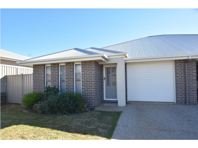 1/21 McMorrow Street, Kearneys Spring QLD 4350
