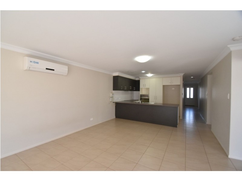 1/21 McMorrow Street, Kearneys Spring QLD 4350