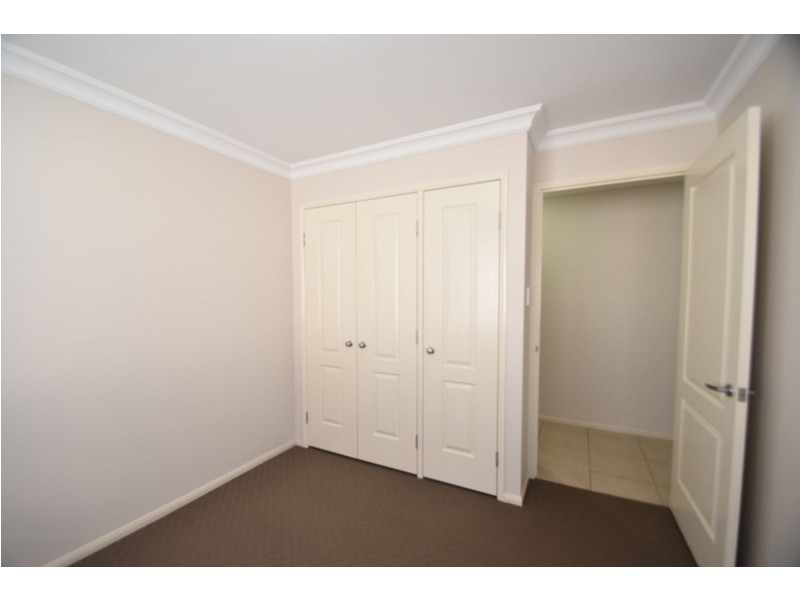 1/21 McMorrow Street, Kearneys Spring QLD 4350