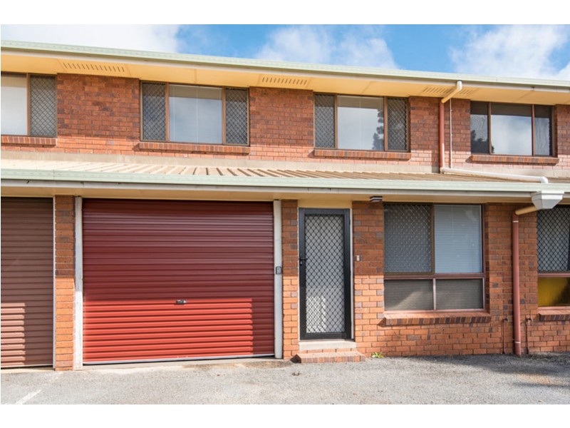 2/15 Edith Street, Newtown QLD 4350