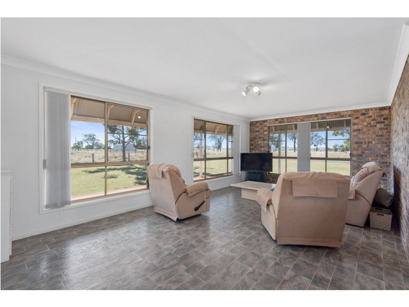 472 Wyreema-Athol Road, Umbiram QLD 4352