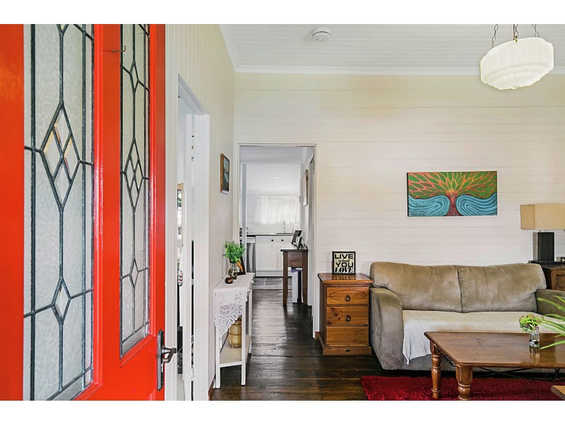 2 Laurel Lane, Toowoomba City QLD 4350