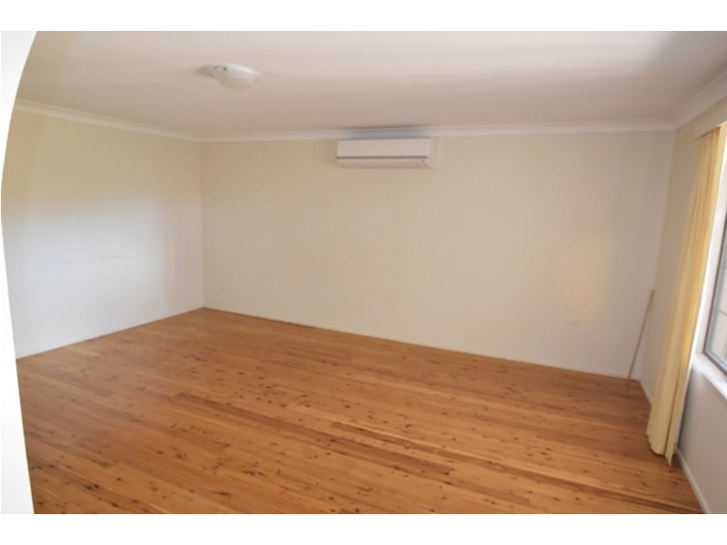 11 Naranga Street, Rangeville QLD 4350