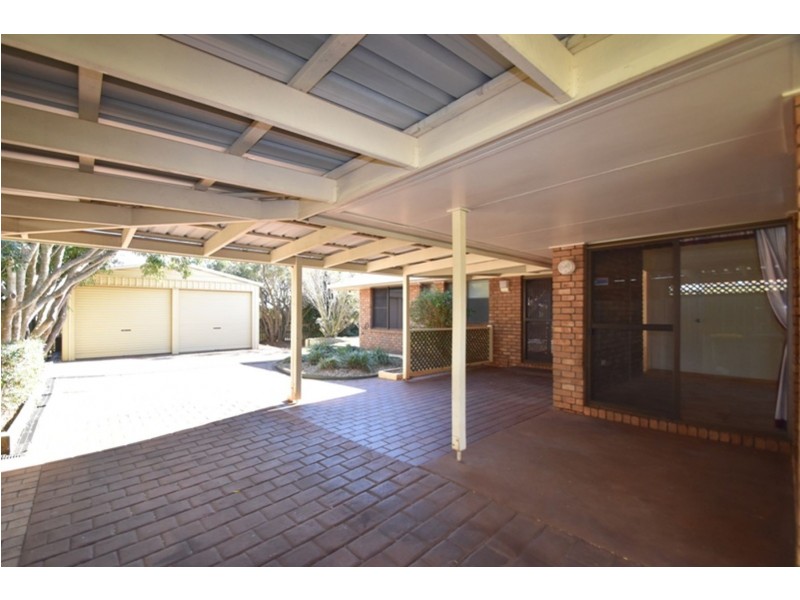6 Maplewood Drive, Darling Heights QLD 4350