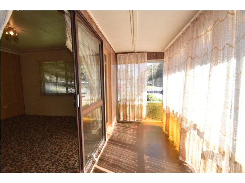 386 Tor Street, Newtown QLD 4350