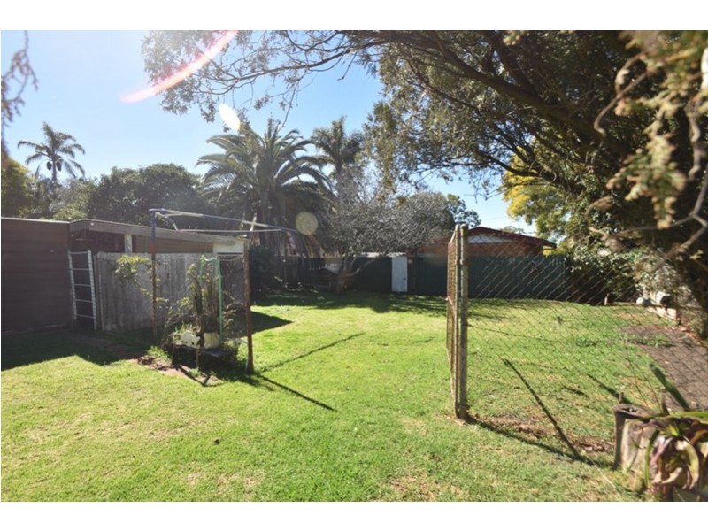 386 Tor Street, Newtown QLD 4350