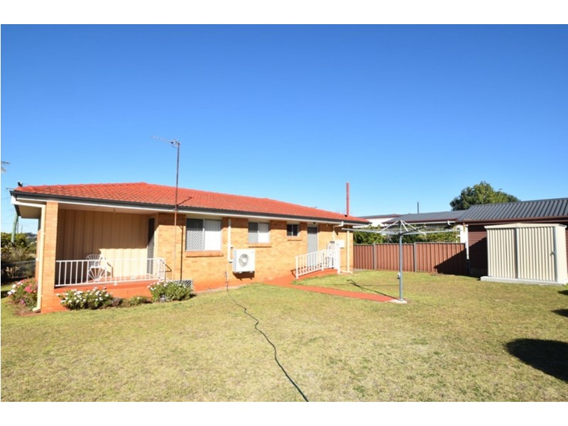 3 Nuss Street, Wilsonton QLD 4350
