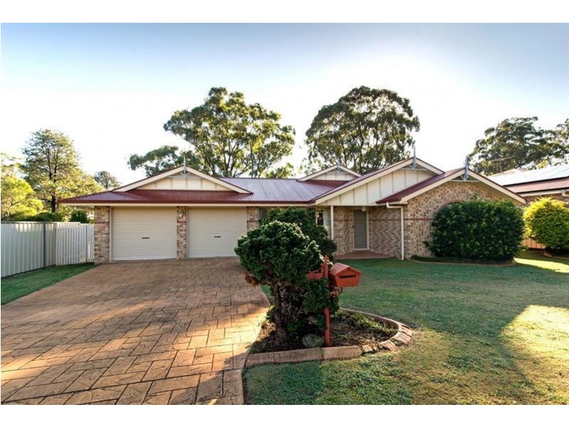 7 Snapdragon Street, Middle Ridge QLD 4350