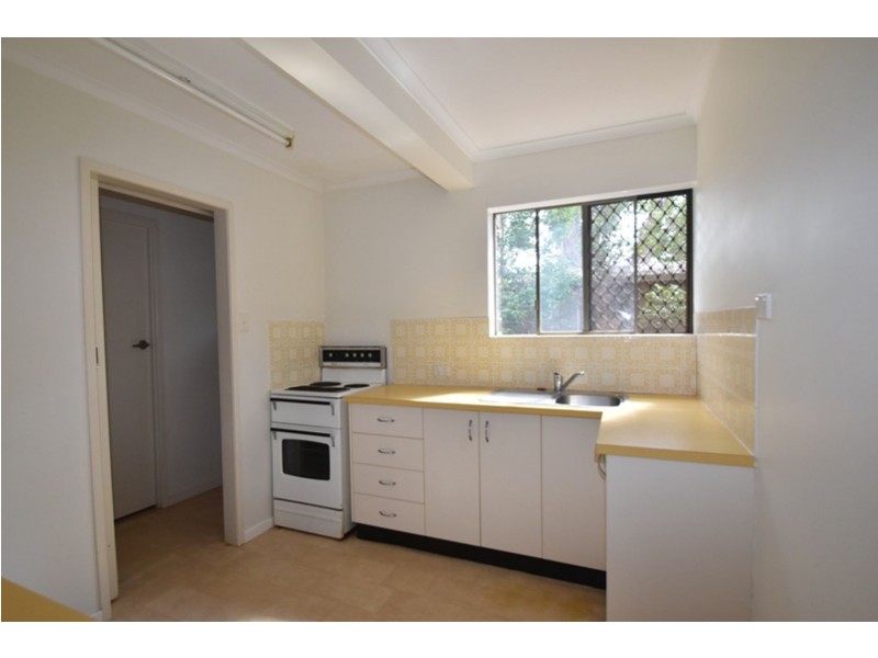 5/210a West Street, South Toowoomba QLD 4350