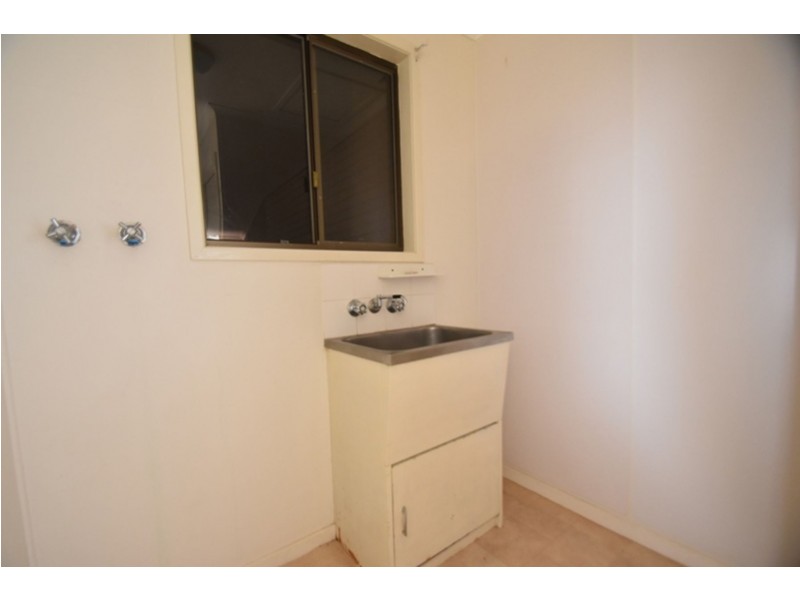 5/210a West Street, South Toowoomba QLD 4350